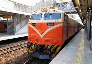 E200