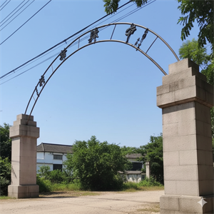 災後(九三黛納颱風摧毀)興建中之中興新村 - AI 修繪圖