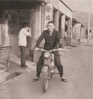 40年代的摩托車