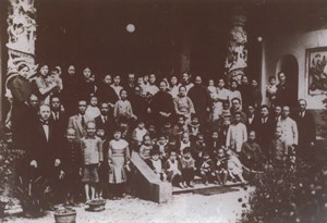 1930年代（昭和5-14年間）拍攝的顏氏家族及其姻親