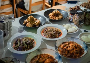 小島上的馬來西亞餐桌