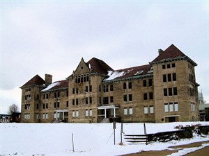“Abandoned Psychiatric Institution, Illinois