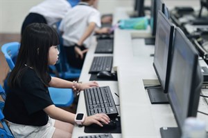 二年級的兄妹一樣跟得上 其他年級學生的進度
