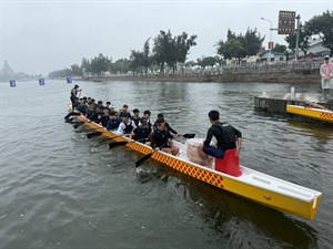 去廈門比龍舟