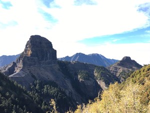 大霸尖山