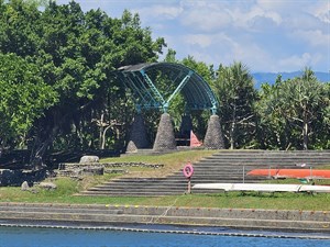 黃龍堤岸涼亭